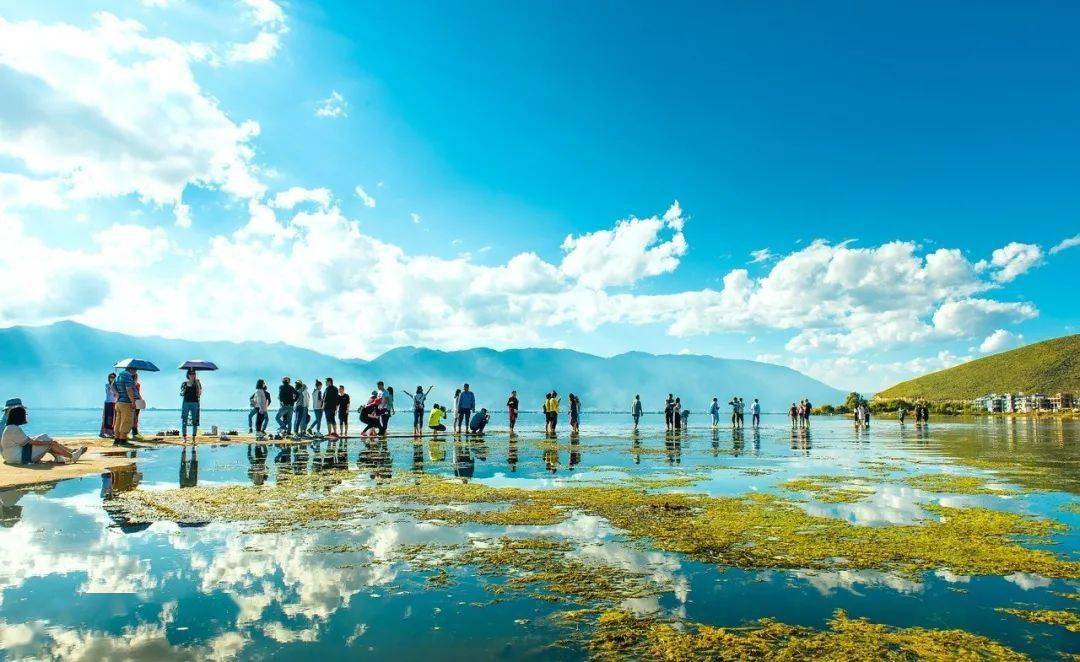 十一月最新房价下的轻松旅行指南，探索自然美景，寻找内心平静